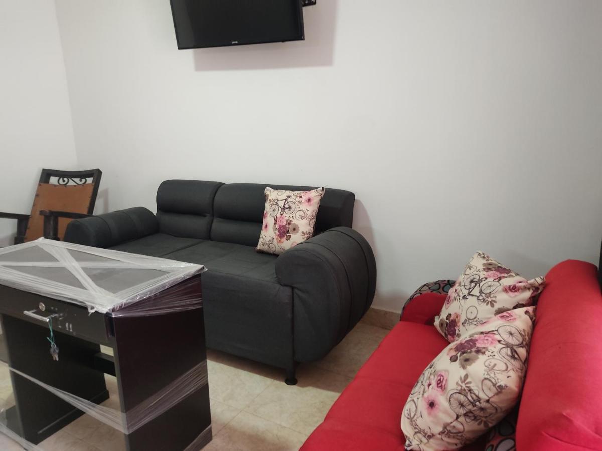 Habitacion En Apartahotel Sarita Саленто Экстерьер фото
